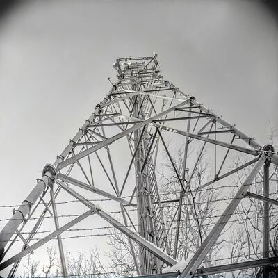 19 29 39M Multi Signal 3-ноги трубчатая оцинкованная сталь Самонесущая уличная микроволновая радиомачта 5G 4G