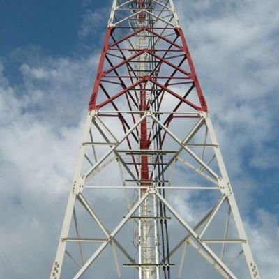 Горячая оцинкованная самоподдерживающаяся радио башня 5 км Wifi GSM телефон спутниковый микроволновая радио башня