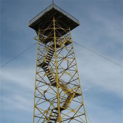 Металлическая охранная башня на тюремной сторожевой стороже пожарная наблюдательная башня