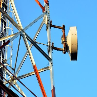36м 4 Leg Steel Lattice Angular Mobile Communication Towers / Самоподдерживающаяся антенная мачта