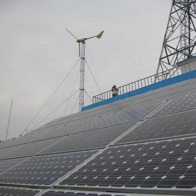 Солнечная приведенная в действие антенная башня самостоятельно поддерживая гальванизировала 20 30 40M 4G 5G с мачты телекоммуникаций решетки