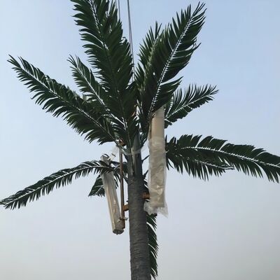 38-метровая башня Bionic Tree, изготовленная из оцинкованной стали и УФ-стойких пластиков, обеспечивающая долговечность и коррозионную стойкость