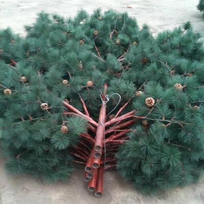 Прочность искусственной башни-дерева Bionic Tree Tower на удар 27 Дж при различных температурах для обеспечения структурной надежности