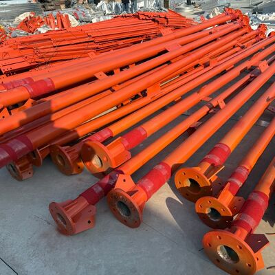 Сверхмощная трехопорная трубчатая стальная башня длиной 45 м с высокой ударопрочностью, подходящая для телекоммуникационных микроволновых печей и вышек безопасности.