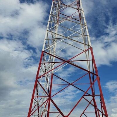 Башня связи возобновляемой энергии совместимая для мониторинга солнечного парка ветроэлектростанции