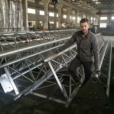10-160m Custom Guyed Wire Telecom Tower with Cable Supports Anchor System Parts